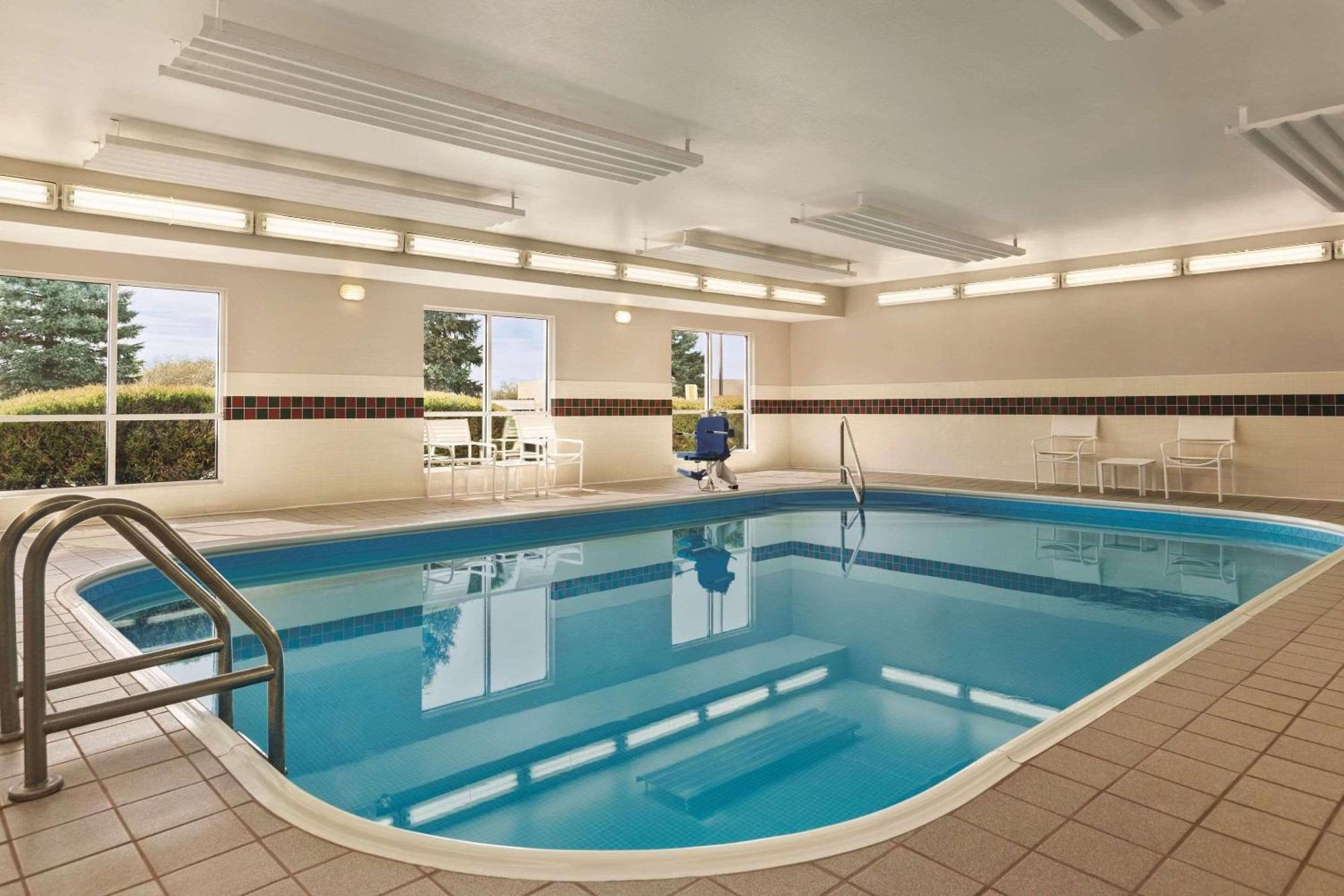 Country Inn & Suites By Radisson, Springfield, Oh Екстер'єр фото